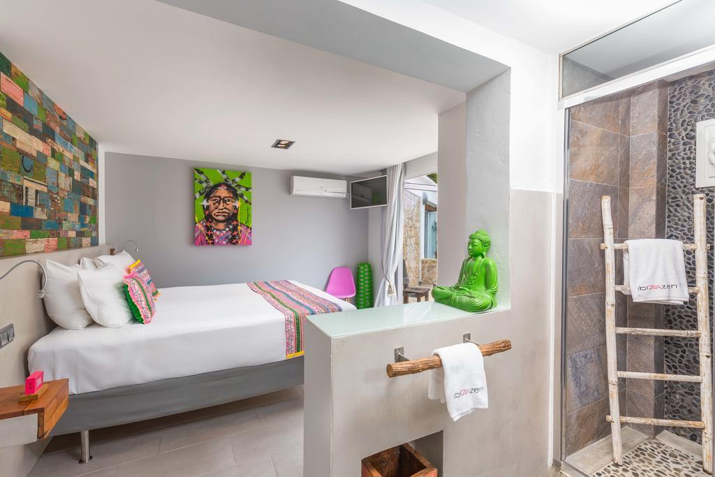 Ibizazen Hotel Санта Еулалия дел Рио Екстериор снимка