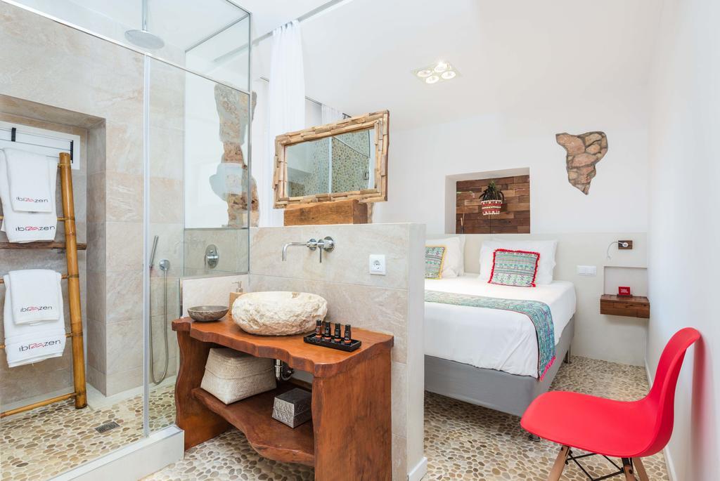 Ibizazen Hotel Санта Еулалия дел Рио Екстериор снимка