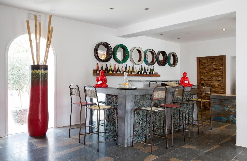 Ibizazen Hotel Санта Еулалия дел Рио Екстериор снимка